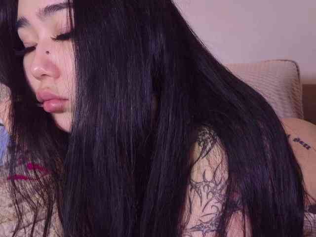 Yuriko-May webcam