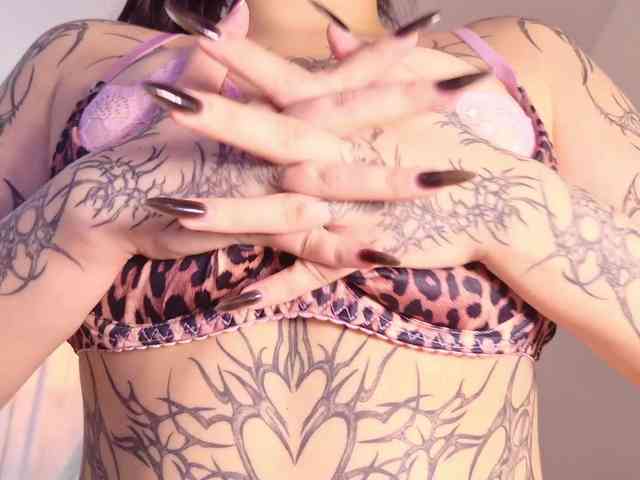 Yuriko-May webcam
