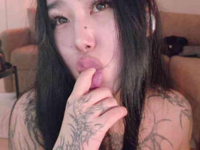 Yuriko-May webcam