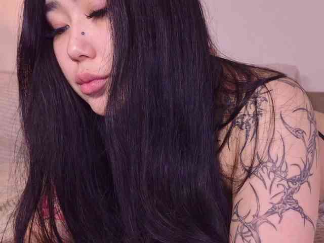 Yuriko-May webcam