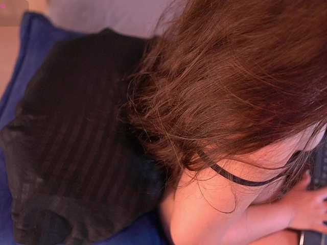 MiaKay live cam on BongaCams