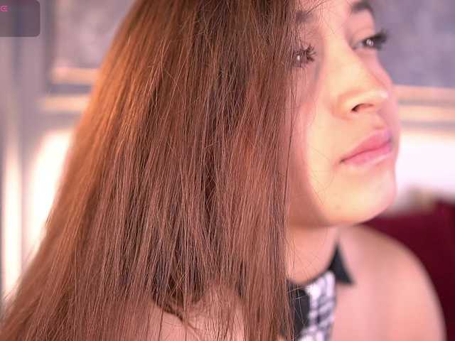 MiaKay live cam on BongaCams