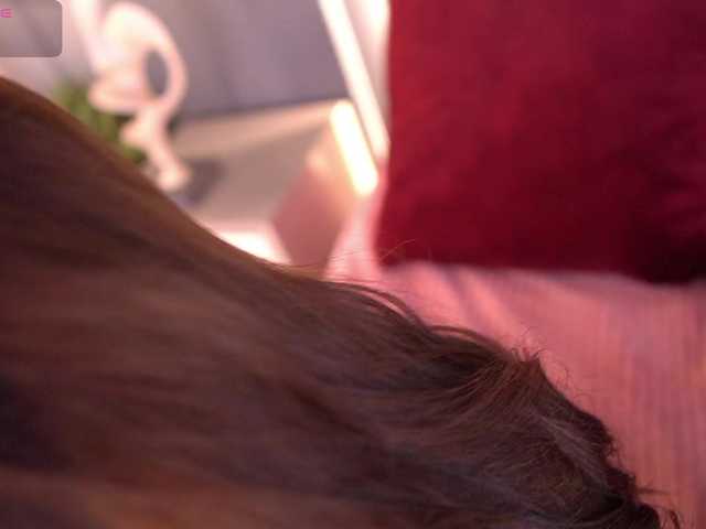 MiaKay live cam on BongaCams