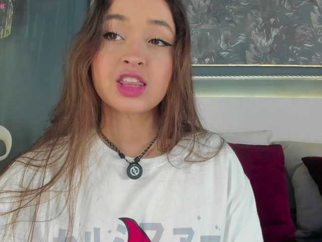 MiaKay live cam on BongaCams