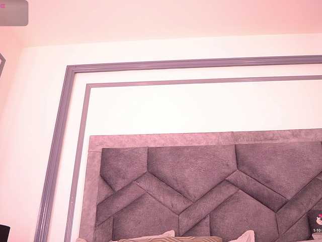 MiaKay live cam on BongaCams