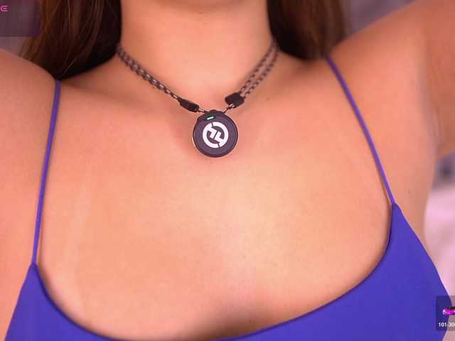 MiaKay live cam on BongaCams