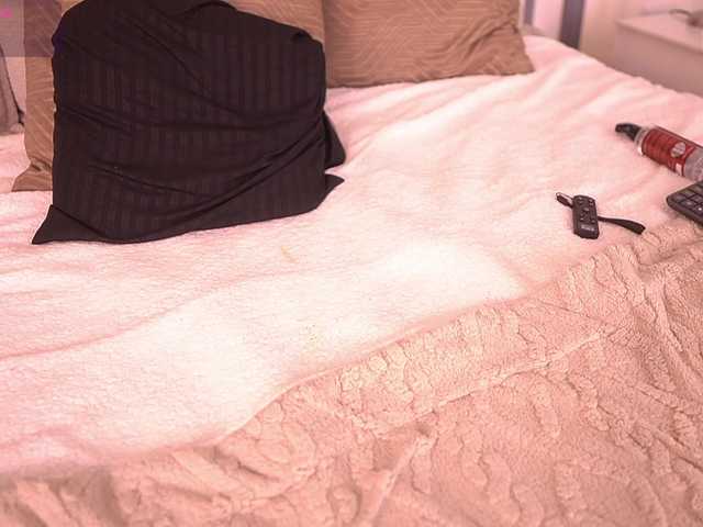 MiaKay live cam on BongaCams