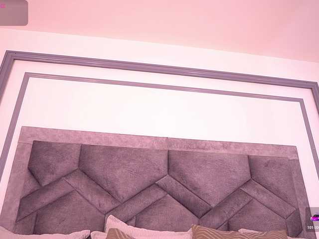 MiaKay live cam on BongaCams