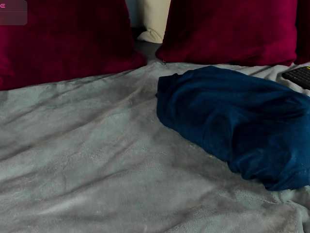 MiaKay live cam on BongaCams