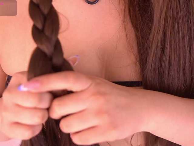 MiaKay live cam on BongaCams