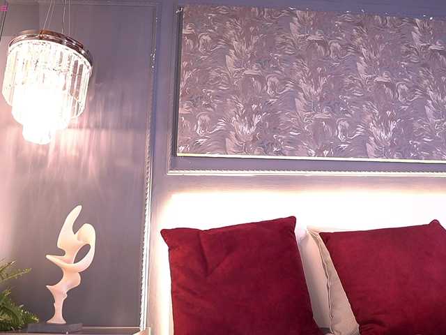 MiaKay live cam on BongaCams