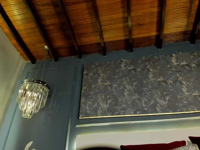 MiaKay's BongaCams show and profile