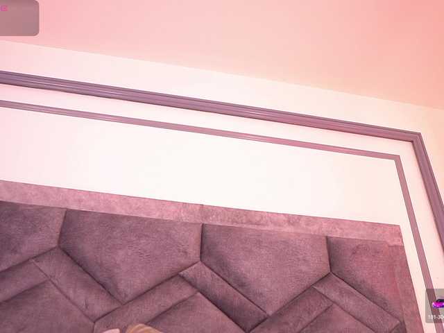 MiaKay live cam on BongaCams