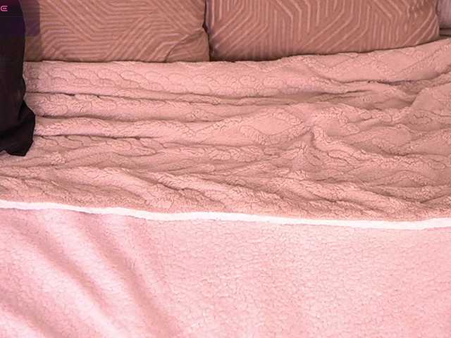 MiaKay live cam on BongaCams