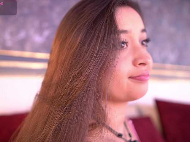 MiaKay live cam on BongaCams
