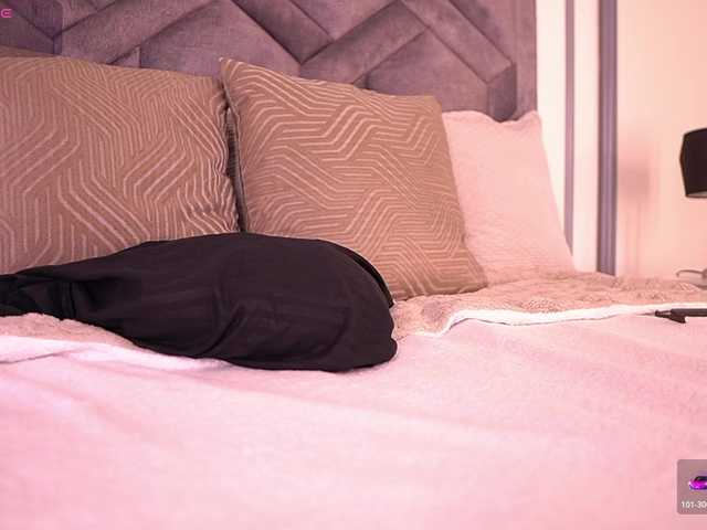 MiaKay live cam on BongaCams
