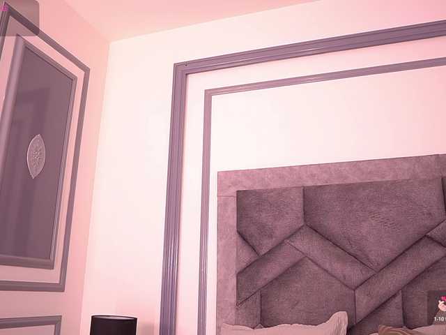 MiaKay live cam on BongaCams