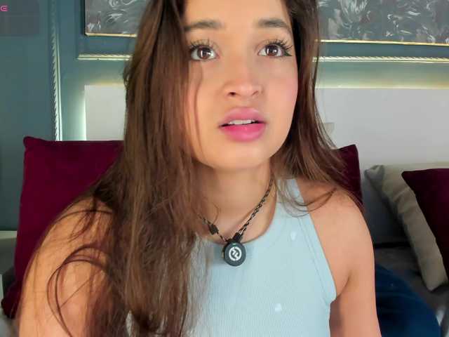 MiaKay live cam on BongaCams