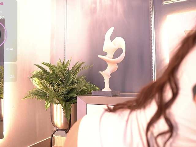 MiaKay live cam on BongaCams