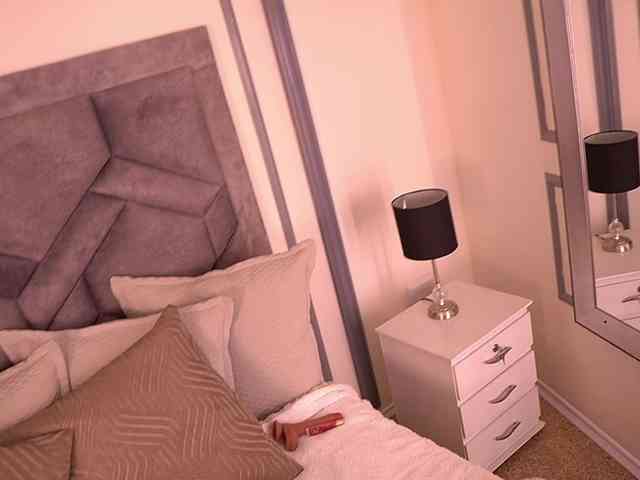MiaKay webcam