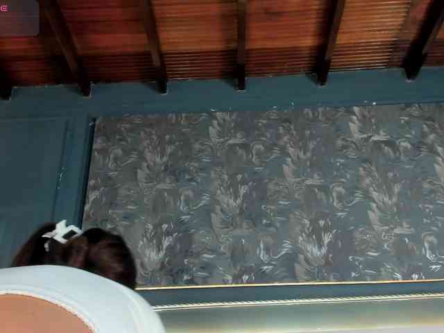 MiaKay webcam