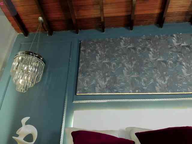 MiaKay webcam