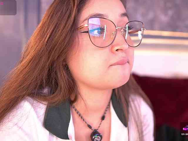 MiaKay webcam
