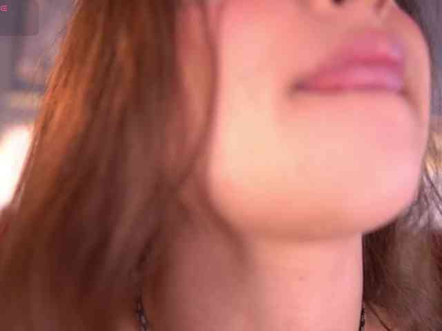 MiaKay webcam