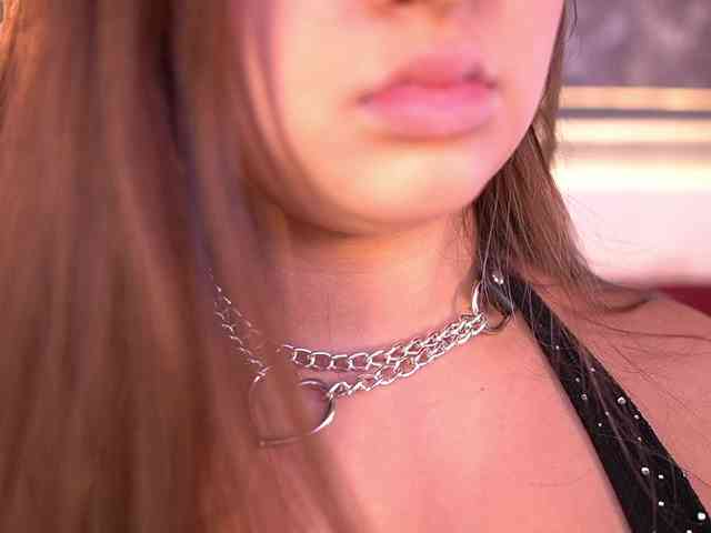 MiaKay webcam
