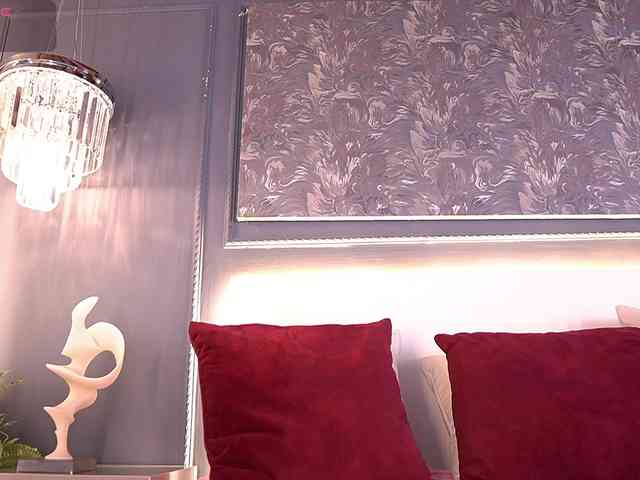 MiaKay webcam