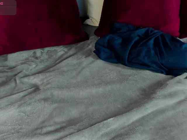 MiaKay webcam