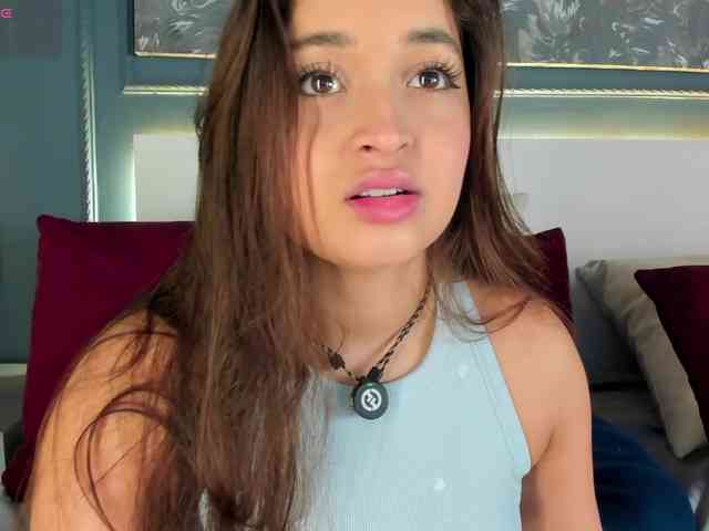 MiaKay webcam