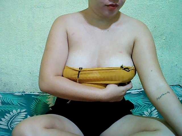 Beatrice888amber live cam on BongaCams