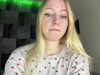 BLONDINO4KA Porn Show