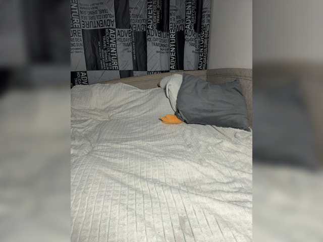 BLONDINO4KA live cam on BongaCams