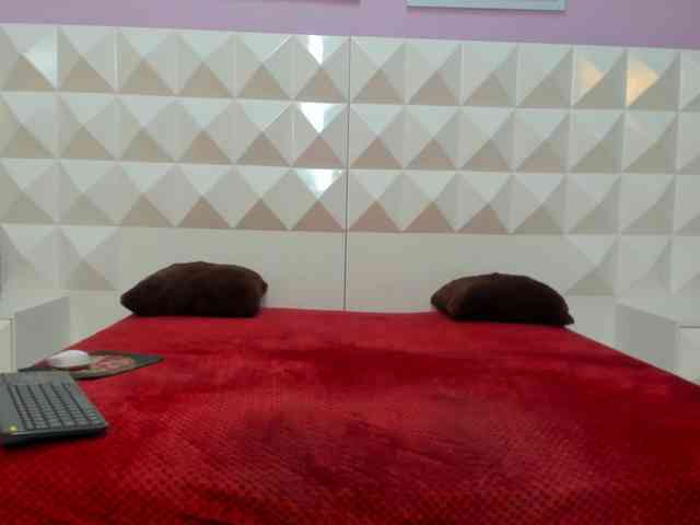 VenusDaniels Sex Cam Show