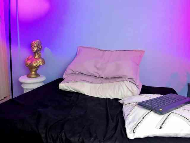 nahomys-kym Live Webcam on BongaCams
