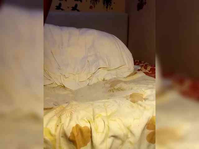 SEXXYLUCIA webcam