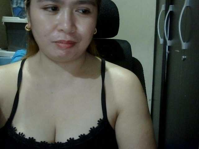 aubrey11 live webcam show
