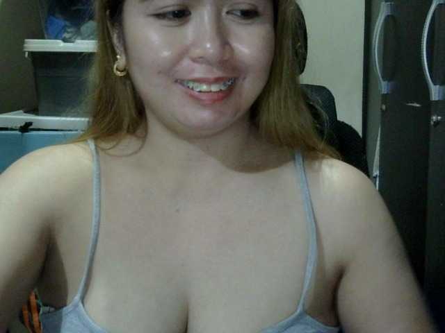 aubrey11 live webcam show