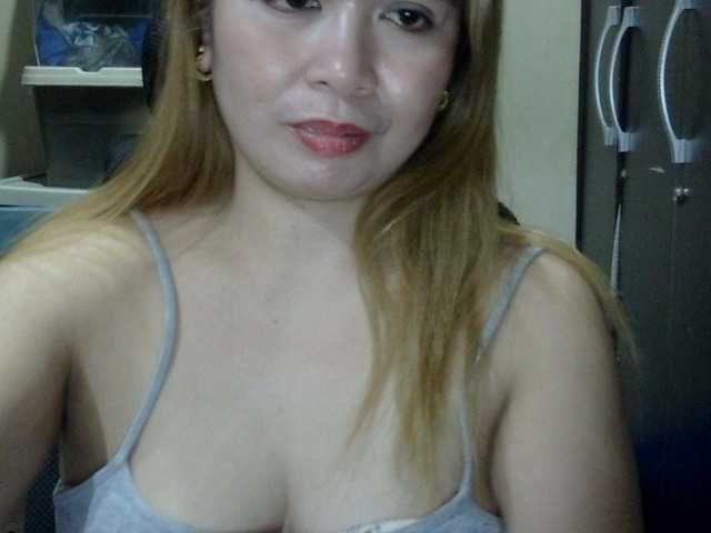 aubrey11 live cam on BongaCams