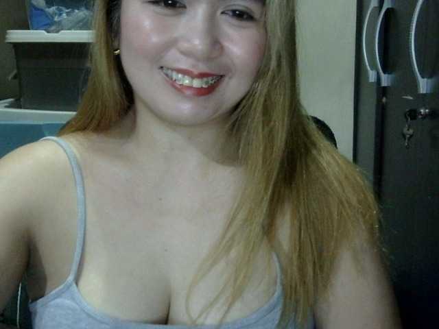 aubrey11 live cam on BongaCams
