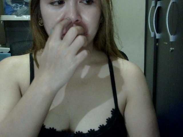 aubrey11 live cam on BongaCams