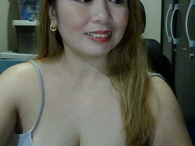 aubrey11 live cam on BongaCams