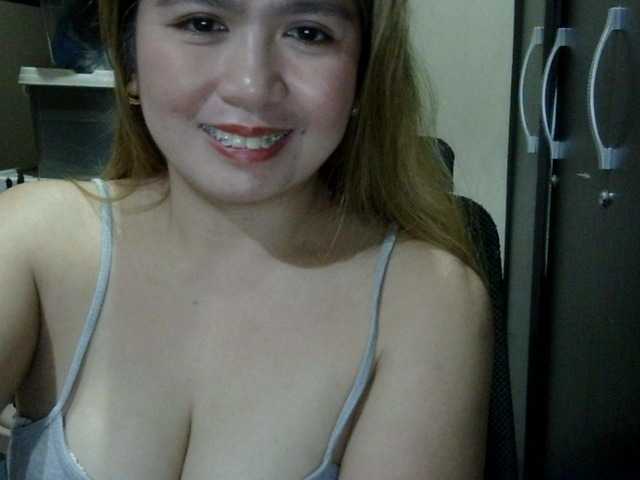 aubrey11 live webcam show