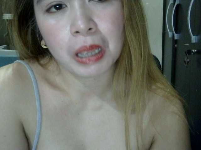 aubrey11 live cam on BongaCams