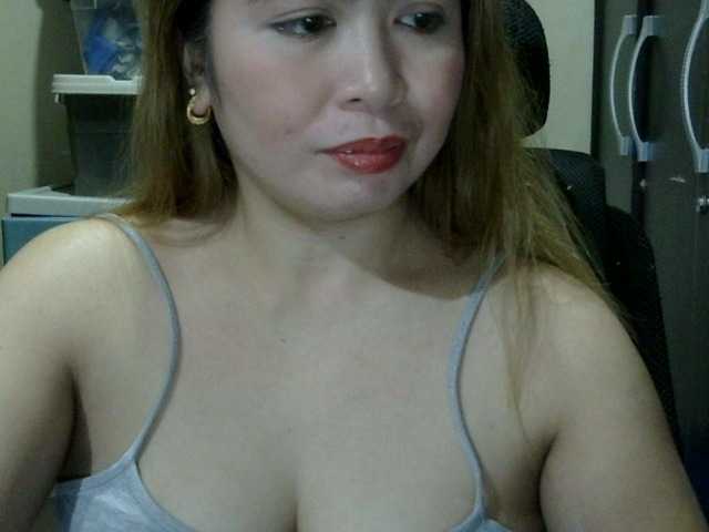 aubrey11 live cam on BongaCams
