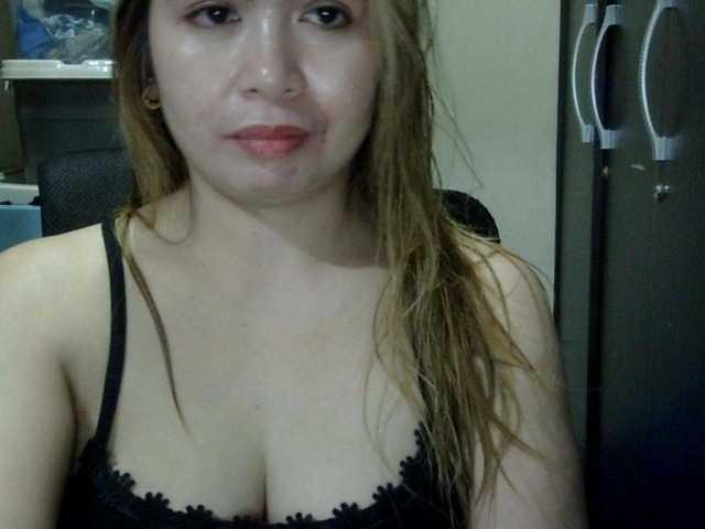 aubrey11 live cam on BongaCams