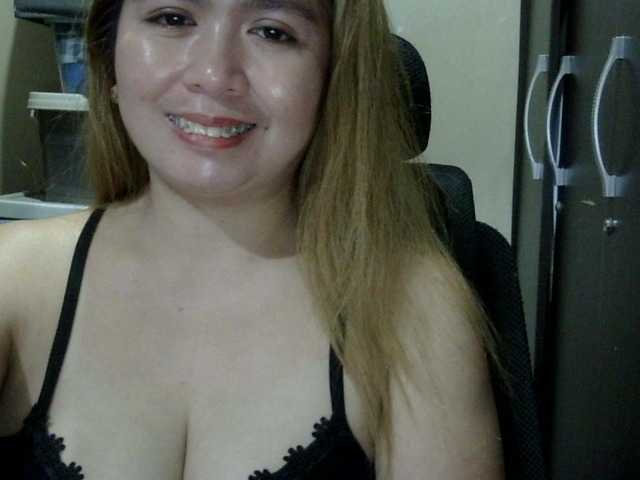 aubrey11 live webcam show