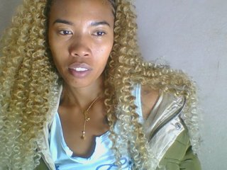 Bayranshsexy's Live Webcam